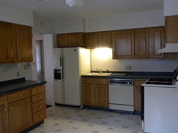 2nd image of 80 Havermans Ave