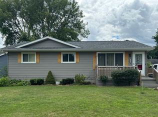 1436 Devonshire Ln, Port Huron, MI