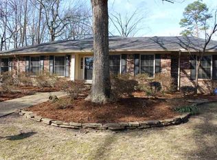 19 Hogan Dr, Maumelle, AR 72113