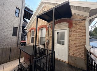 1252 N Cleaver St, Chicago, IL 60642