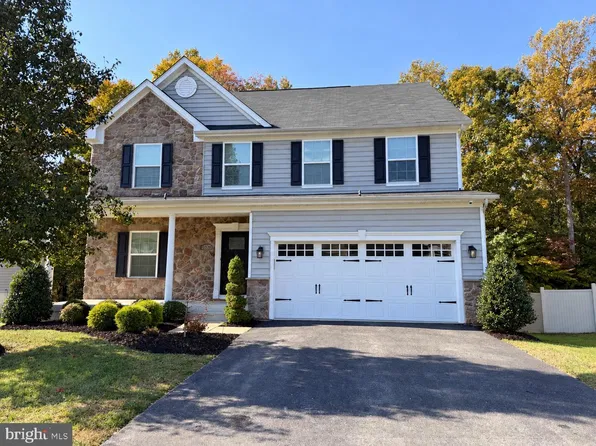 9328 Rock Lynn Cir, Waldorf, MD 20603