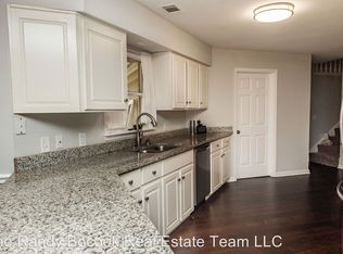 40 Montauk Dr, Richmond Hill, GA 31324