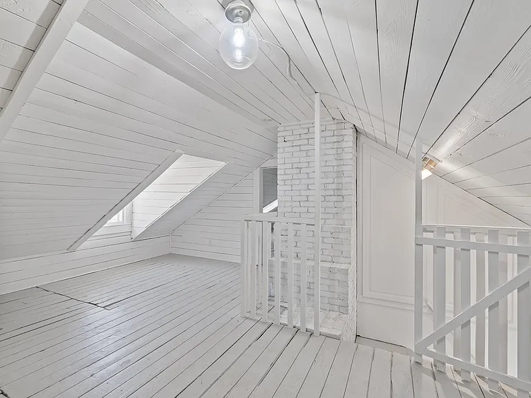 2728 Anderson Dr — Photo 28