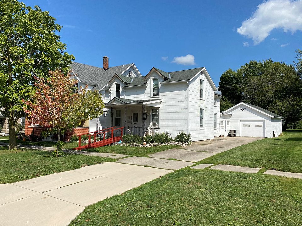 1st image of 437 N 8th St