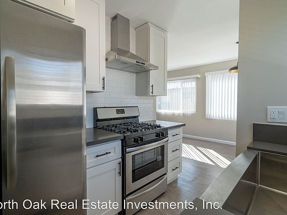 2nd image of 1258 N Harvard Blvd APT 1A