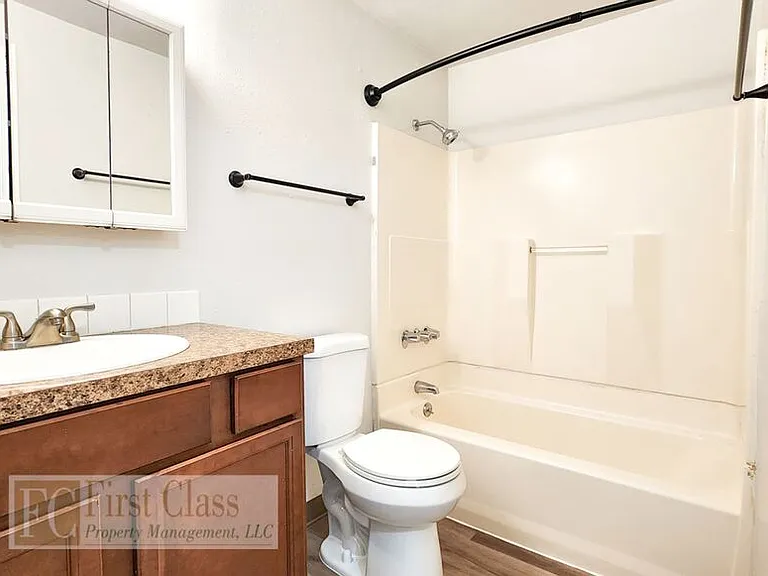 10068 SW Garrett St — Photo 12