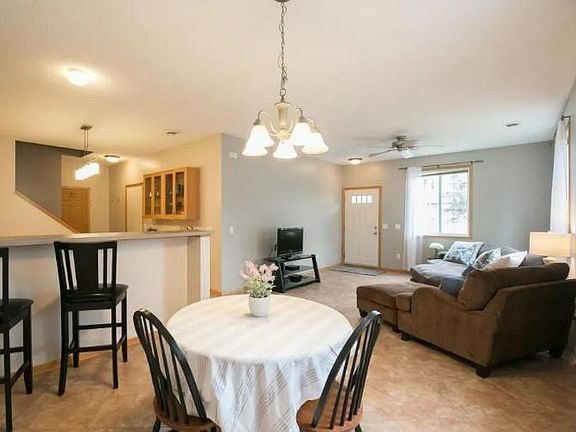 4th image of 2360 119th Ln NE