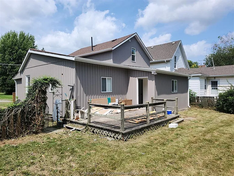 22 Gray St #B — Photo 2