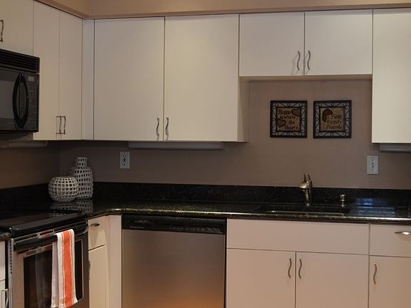 4th image of 381 Neponset St APT F