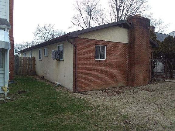 5th image of 2223-2225 N Homestead Dr
