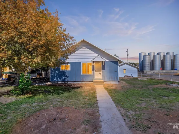 202 W Midway St, Filer, ID 83328