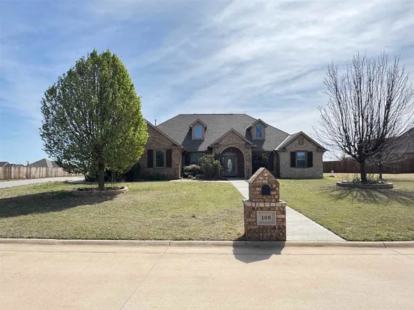 108 London Dr, Elgin, OK 73538