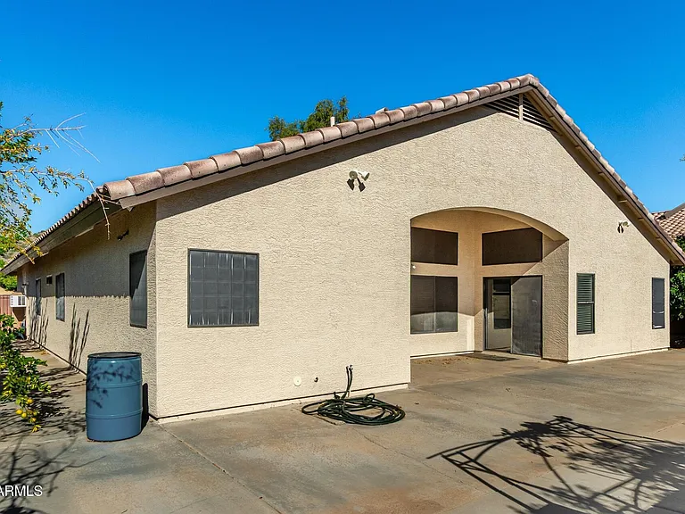 1625 E Montoya Ln — Photo 42