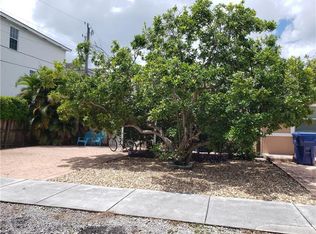 2735 NE 9th Ave, Wilton Manors, FL 33334
