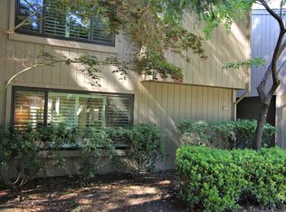 2325 Swarthmore Dr, Sacramento, CA 95825