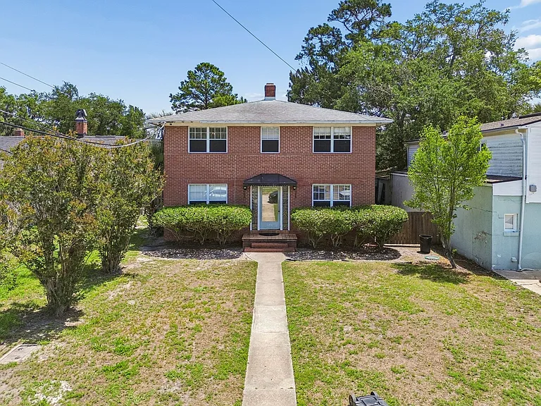 1731 Flagler Ave — Photo 24