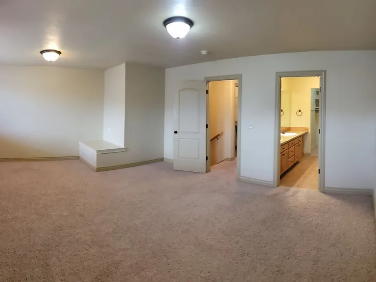 565 Pioneer Rd #64 — Photo 8