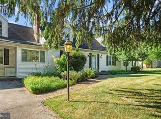 4064 Joshua Rd, Lafayette Hill, PA 19444