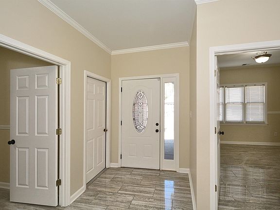 4th image of 3984 Guilford Rd