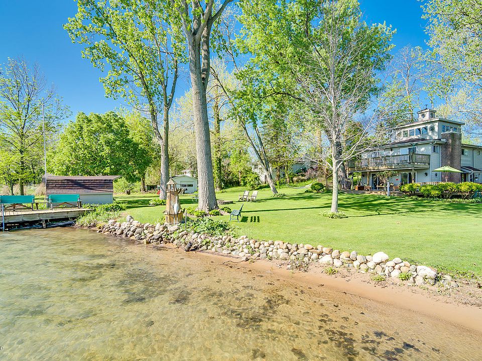 1st image of 65595 E Peninsula Dr