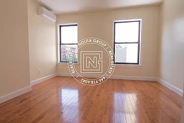 Rented by Nolita Group