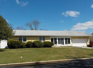 712 Jersey Ave, Spring Lake, NJ 07762
