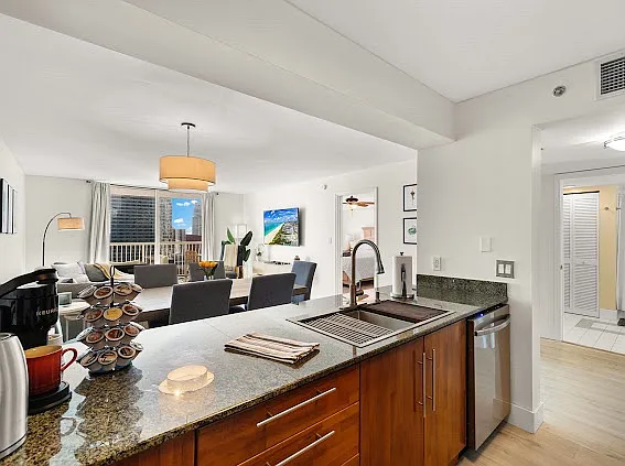 1200 Brickell Bay Dr #32 — Photo 9