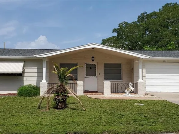 1834 Dartmouth Dr, Holiday, FL 34691