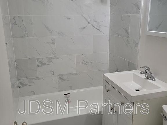 4th image of 2187 S Depew St #2