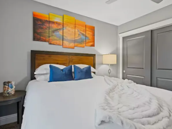 554 W Desert Ave, Gilbert, AZ 85233