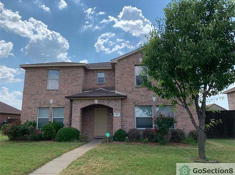 1st image of 1307 White Oak