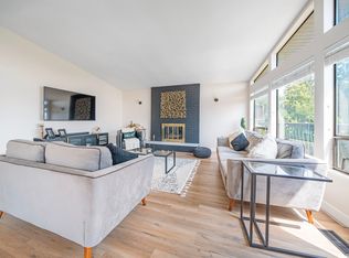 2131 Fraserview Dr, Vancouver, BC