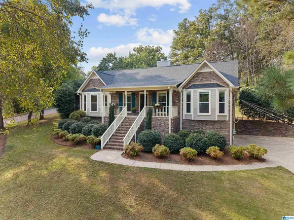 7676 Windsong Dr, Trussville, AL 35173