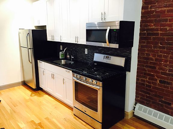 2nd image of 615 Flatbush Ave APT 1C