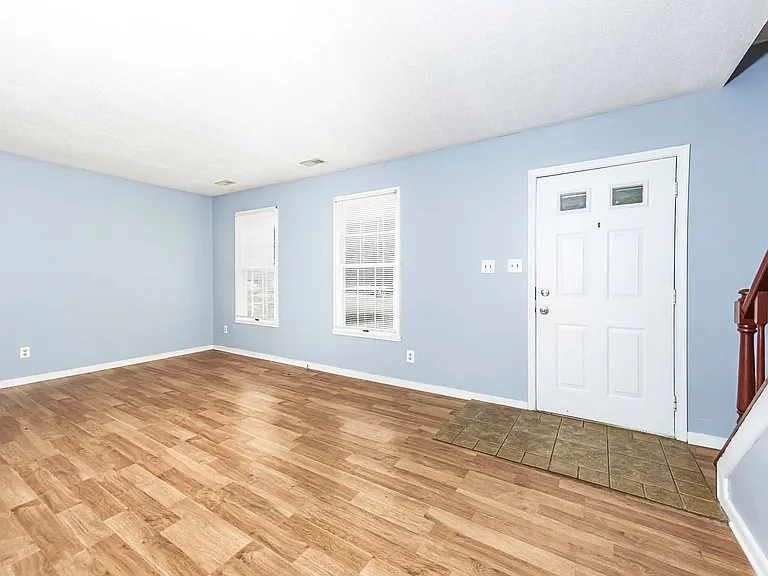 10504 Moorwood Ridge Cir — Photo 6