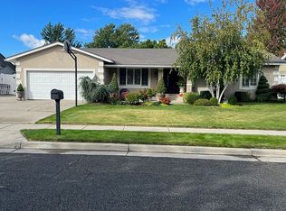 8810 S Ida Ln, Sandy, UT 84093