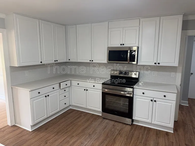 1600 King Cir — Photo 7