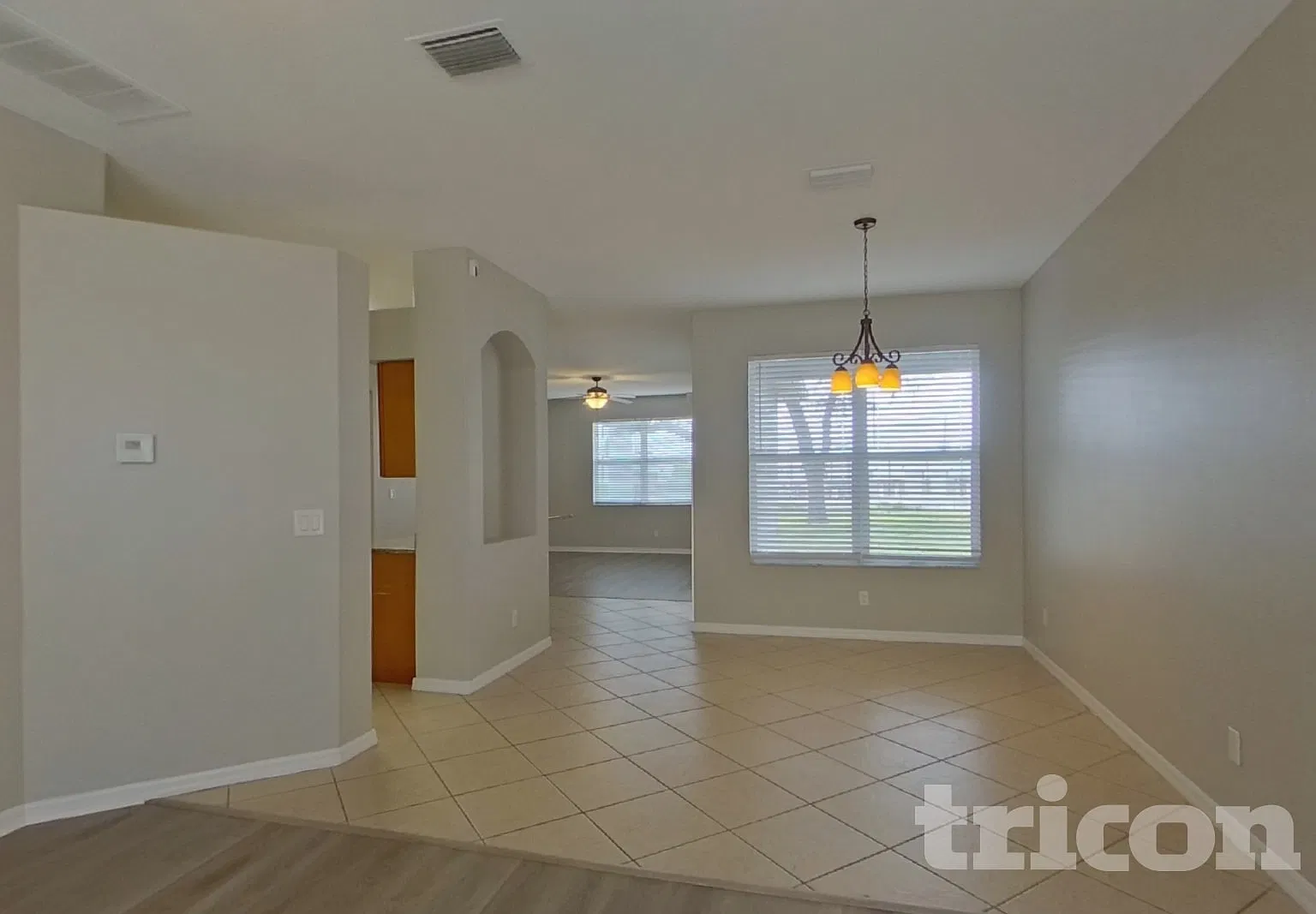 601 Cypress Park Avenue Tarpon Springs FL — Photo 4