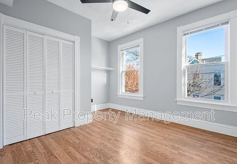2901 Ellwood Ave #2 — Photo 22