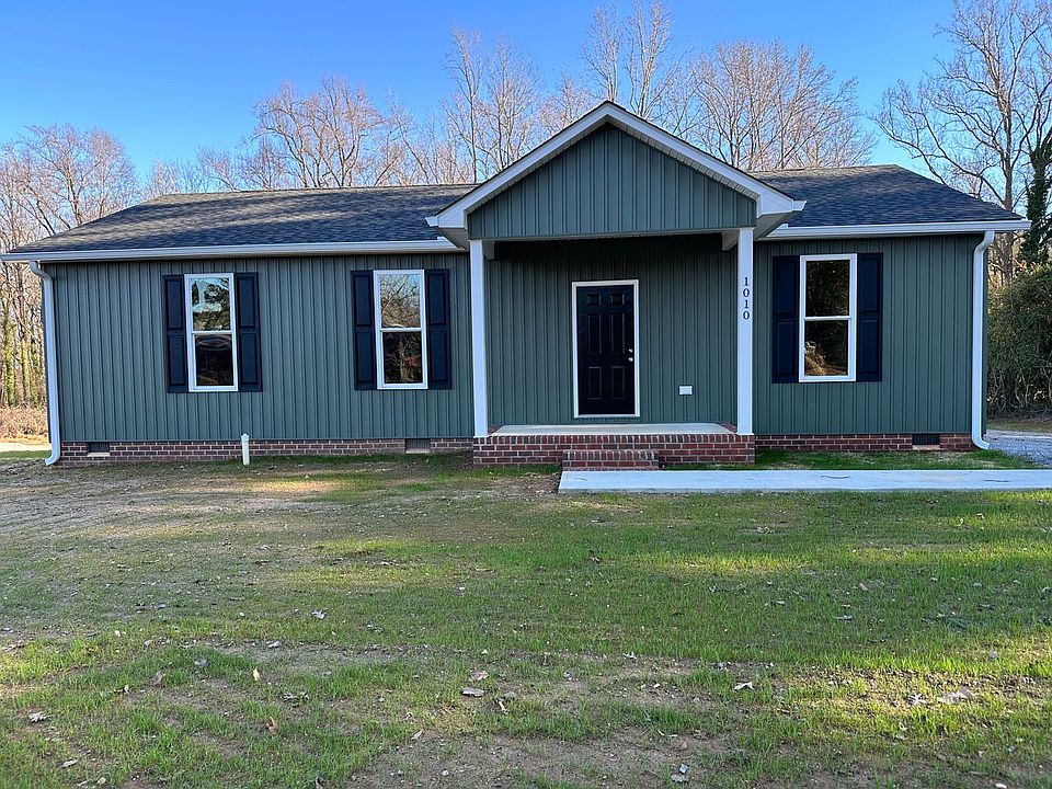 1st image of 1010 Pace Dr