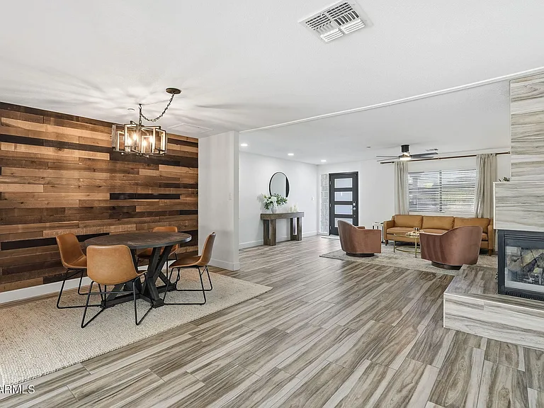 8614 E Jackrabbit Rd — Photo 12
