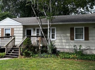 612 N Oakwood St, Griffith, IN 46319