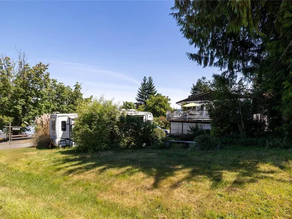 307 Maliview Dr, Saltspring Island, BC V8K 1B9