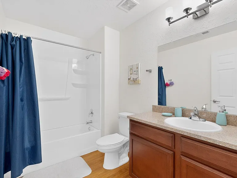 Spring River Bathroom