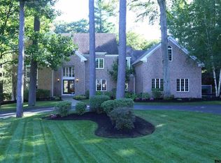 860 Greenthorne Blvd, Schenectady, NY 12303