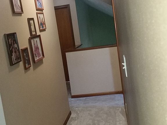 4th image of 4215 Angela Ln