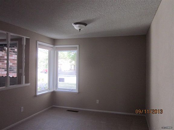 3rd image of 3524 Willowdale Dr