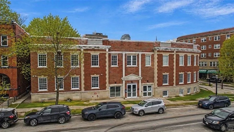 40 North St #102