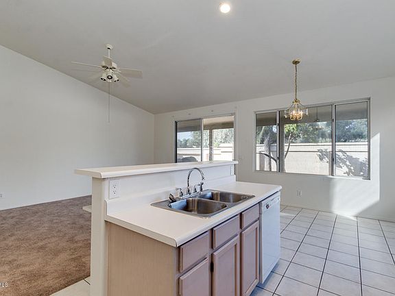 5th image of 1090 N Aspen Dr