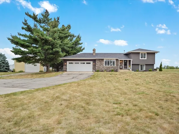 4490 Blairs Ferry Rd NE, Cedar Rapids, IA 52411
